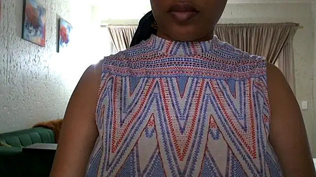 Snapshot of NewBeginnings8 chatting on November 2025 07:30:01 AM NewBeginnings8 online show from November 2025 07:30:01 AM