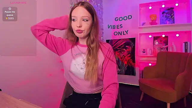 Iris Fresh online show from March 2026 08:44:01 PM