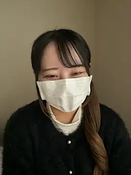 Snapshot of emiri_da_nyan chatting on November 2025 06:15:01 AM emiri da nyan online show from November 2025 06:15:01 AM