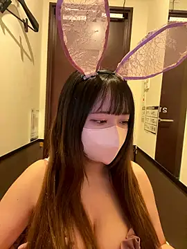 Snapshot of emiri_da_nyan chatting on December 2025 03:13:02 AM emiri da nyan online show from December 2025 03:13:02 AM