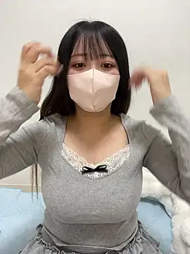 Snapshot of emiri_da_nyan chatting on April 2026 05:10:02 AM emiri da nyan online show from April 2026 05:10:02 AM