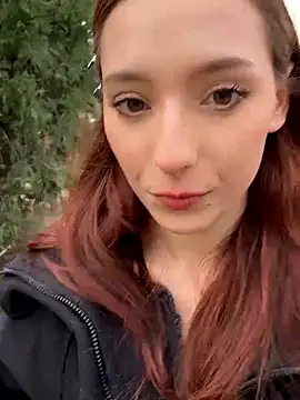 LilluKatten online show from November 2025 12:37:02 PM