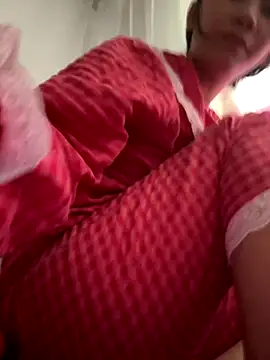 Snapshot of Amino-Suca chatting on November 2025 04:18:02 AM Amino-Suca online show from November 2025 04:18:02 AM