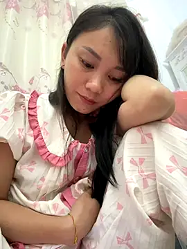 Snapshot of Amino-Suca chatting on November 2025 06:24:02 PM Amino-Suca online show from November 2025 06:24:02 PM