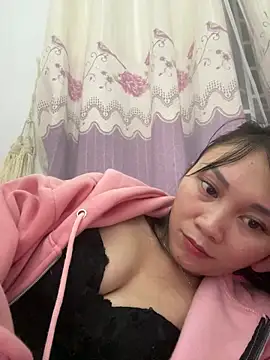 Snapshot of Amino-Suca chatting on November 2025 03:33:02 PM Amino-Suca online show from November 2025 03:33:02 PM