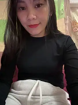 Snapshot of Amino-Suca chatting on November 2025 04:19:02 PM Amino-Suca online show from November 2025 04:19:02 PM