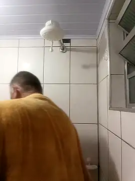 Snapshot of Ricardotarado chatting on November 2025 12:42:01 AM Ricardotarado online show from November 2025 12:42:01 AM