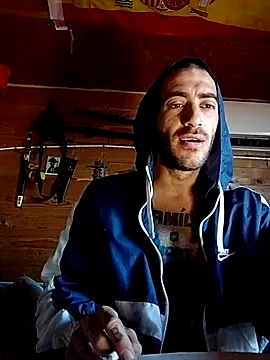 Snapshot of Alicantino69 chatting on November 2025 07:47:02 AM Alicantino69 online show from November 2025 07:47:02 AM