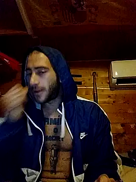 Snapshot of Alicantino69 chatting on November 2025 06:07:02 AM Alicantino69 online show from November 2025 06:07:02 AM