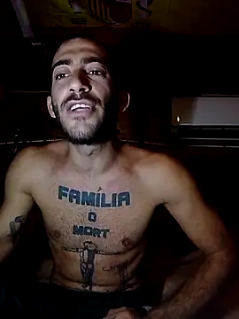 Snapshot of Alicantino69 chatting on November 2025 06:13:01 AM Alicantino69 online show from November 2025 06:13:01 AM