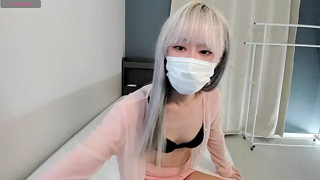 yeji 2001 online show from November 2025 11:18:02 AM