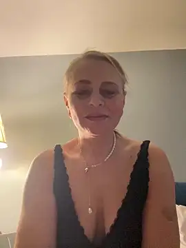 Snapshot of ToriLove777 chatting on November 2025 08:05:01 PM ToriLove777 online show from November 2025 08:05:01 PM