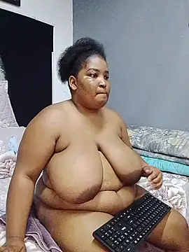 Snapshot of MassiveBoobsxxxx chatting on January 2026 08:44:02 PM MassiveBoobsxxxx online show from January 2026 08:44:02 PM