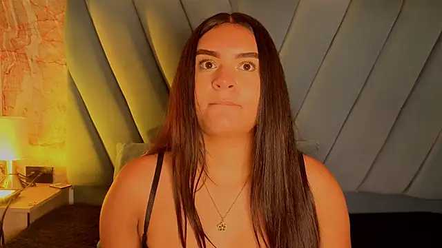 Snapshot of amarahanks1 chatting on November 2025 11:32:02 AM amarahanks1 online show from November 2025 11:32:02 AM