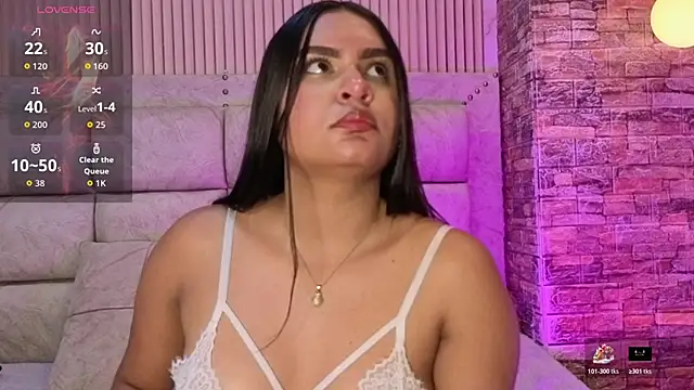 Snapshot of amarahanks1 chatting on November 2025 08:22:01 PM amarahanks1 online show from November 2025 08:22:01 PM