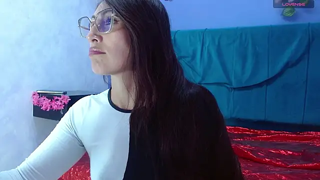 Snapshot of adaharagomezcm chatting on November 2025 08:10:01 PM adaharagomezcm online show from November 2025 08:10:01 PM