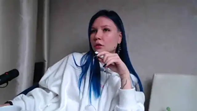 Snapshot of FatalFlirt chatting on October 2025 05:57:02 PM FatalFlirt online show from October 2025 05:57:02 PM