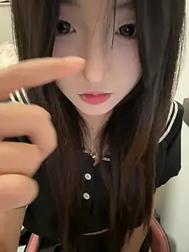 Snapshot of minnie566 chatting on December 2025 06:11:01 AM minnie566 online show from December 2025 06:11:01 AM