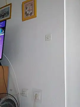 Dominantepollon89 online show from November 2025 04:41:01 PM