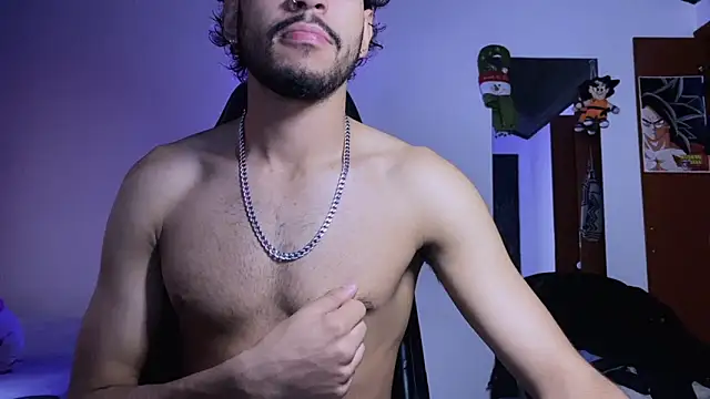 Snapshot of 3v1l chatting on December 2025 08:14:01 PM 3v1l online show from December 2025 08:14:01 PM