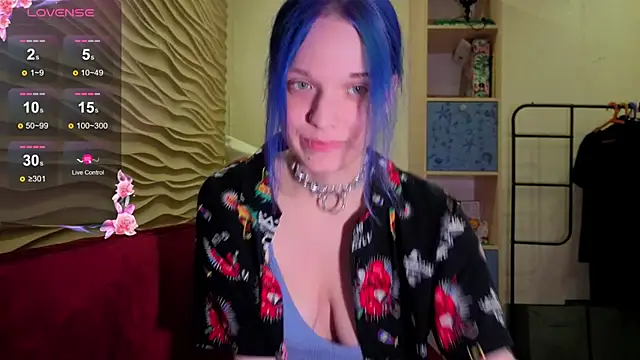 Snapshot of Marci_n chatting on November 2025 07:46:02 PM Marci n online show from November 2025 07:46:02 PM