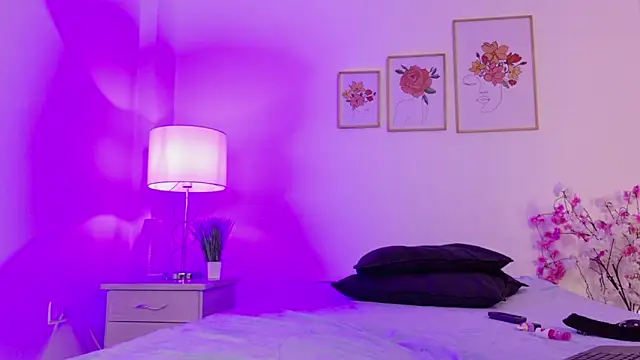 dark angell77 online show from February 2026 12:04:02 PM