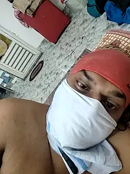 Snapshot of Real_lover_boy chatting on October 2025 08:31:01 PM Real lover boy online show from October 2025 08:31:01 PM