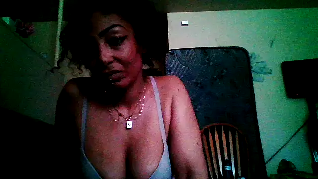 Juicyapplecandy online show from July 2026 06:10:02 PM
