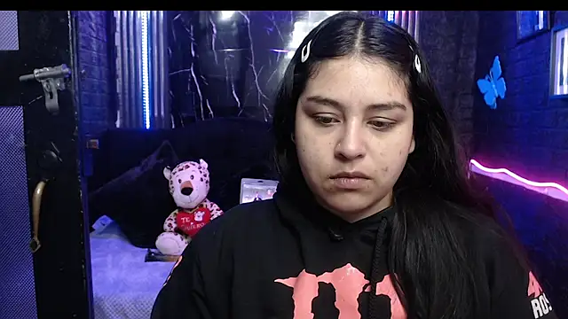 Snapshot of lehia_285 chatting on May 2026 01:07:02 PM lehia 285 online show from May 2026 01:07:02 PM