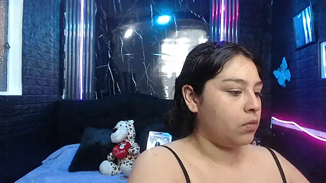 Snapshot of lehia_285 chatting on May 2026 01:19:01 PM lehia 285 online show from May 2026 01:19:01 PM