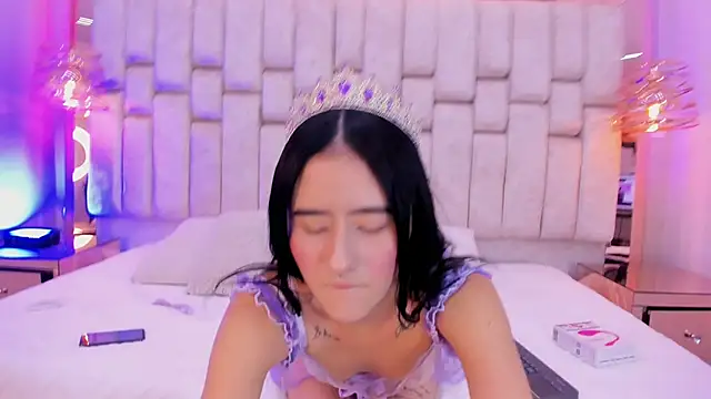 MylittleEmily  online show from November 2025 04:22:02 AM