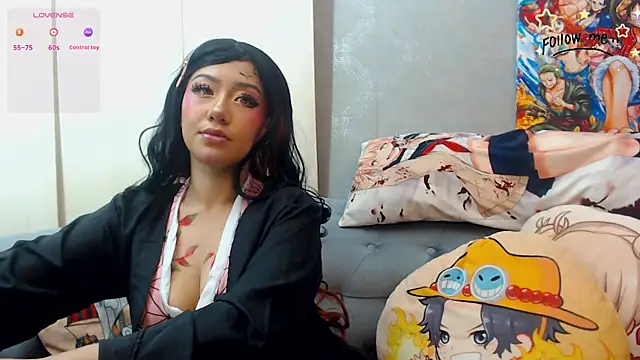 Snapshot of shidory_mei chatting on November 2025 07:07:02 PM shidory mei online show from November 2025 07:07:02 PM