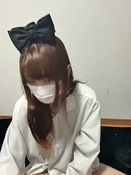 jura xxx online show from December 2025 04:36:01 PM