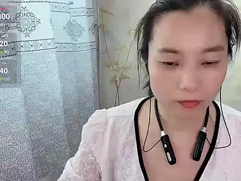 Lingling-Baby520 online show from March 2026 06:52:02 AM