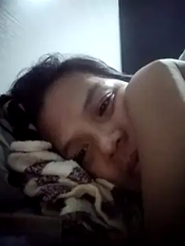 Snapshot of _simplecristy_ chatting on November 2025 03:47:02 PM simplecristy online show from November 2025 03:47:02 PM