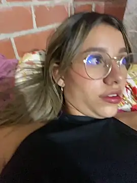 liahot69 online show from March 2026 11:16:01 PM