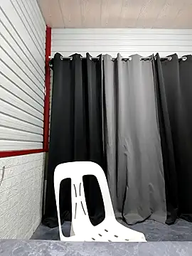 Snapshot of xwildflowerx chatting on November 2025 02:33:02 AM xwildflowerx online show from November 2025 02:33:02 AM