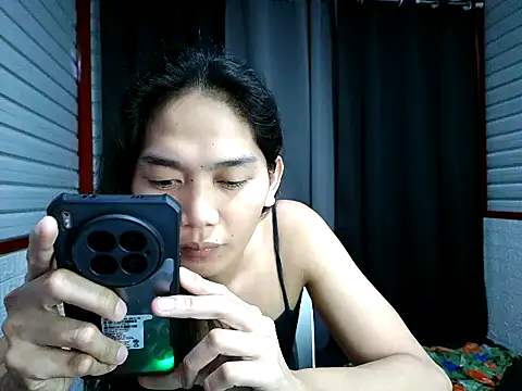 Snapshot of xwildflowerx chatting on December 2025 05:33:02 PM xwildflowerx online show from December 2025 05:33:02 PM