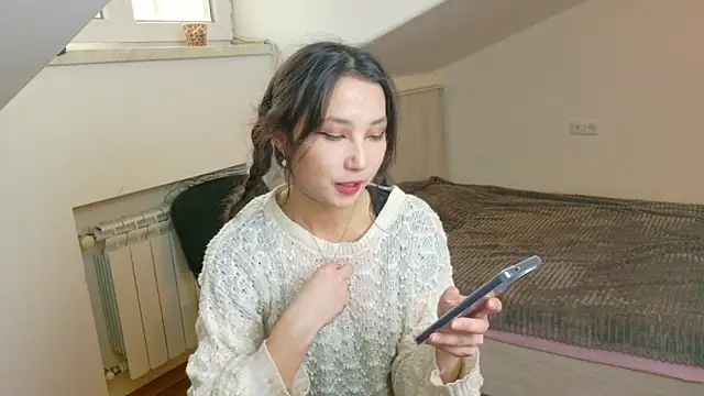 Snapshot of Elina_Rosee chatting on November 2025 01:20:01 PM Elina Rosee online show from November 2025 01:20:01 PM