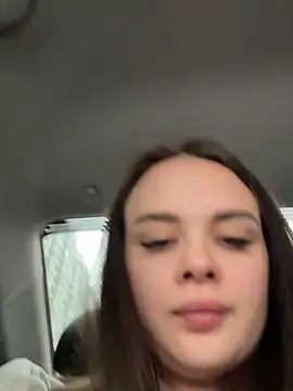 Snapshot of KristiRich chatting on November 2025 09:09:01 AM KristiRich online show from November 2025 09:09:01 AM