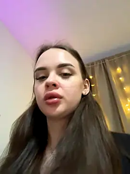 Snapshot of KristiRich chatting on November 2025 06:25:02 AM KristiRich online show from November 2025 06:25:02 AM