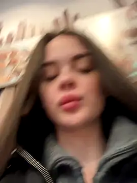 Snapshot of KristiRich chatting on November 2025 07:47:02 AM KristiRich online show from November 2025 07:47:02 AM