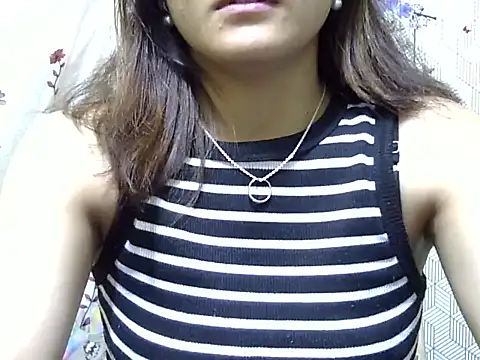 maira 33 online show from January 2026 07:57:02 AM