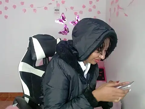 Samanta 777 online show from November 2025 09:18:01 PM