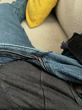 Snapshot of n0tf0und chatting on November 2025 09:03:01 PM n0tf0und online show from November 2025 09:03:01 PM