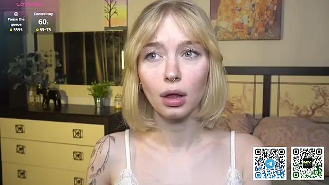 ShanelTunon online show from December 2025 07:10:02 PM