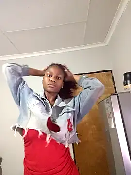 Snapshot of XBarbieDoll8 chatting on October 2025 05:58:02 PM XBarbieDoll8 online show from October 2025 05:58:02 PM