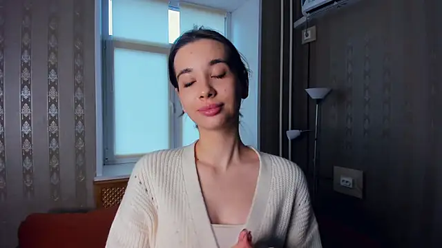 Snapshot of JacalynSchreiber chatting on November 2025 08:45:01 AM JacalynSchreiber online show from November 2025 08:45:01 AM