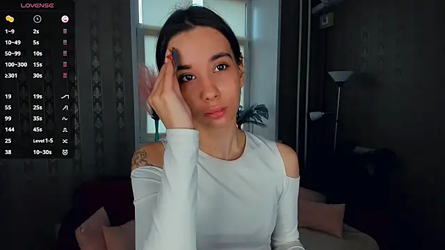 Snapshot of JacalynSchreiber chatting on November 2025 10:04:01 AM JacalynSchreiber online show from November 2025 10:04:01 AM