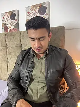 Snapshot of Chris_Clarck chatting on November 2025 07:29:02 PM Chris Clarck online show from November 2025 07:29:02 PM